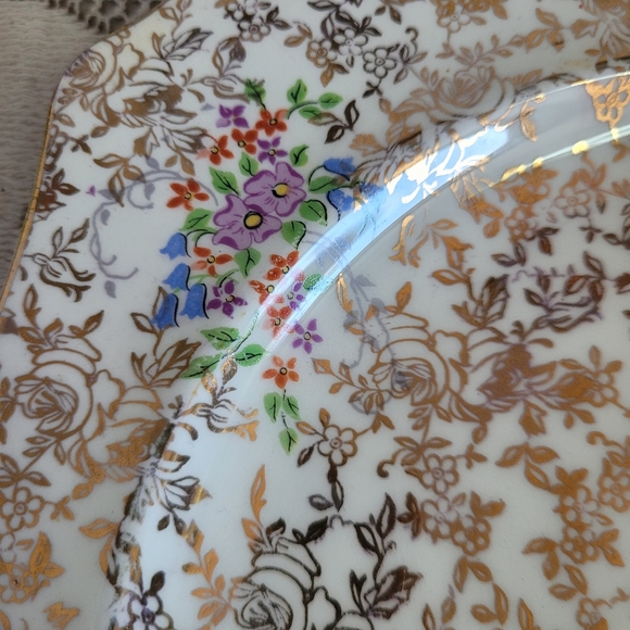 Vintage Crinoline Lady Gold Chinz Scalloped Edge Square Plate England - Picture 6 of 12